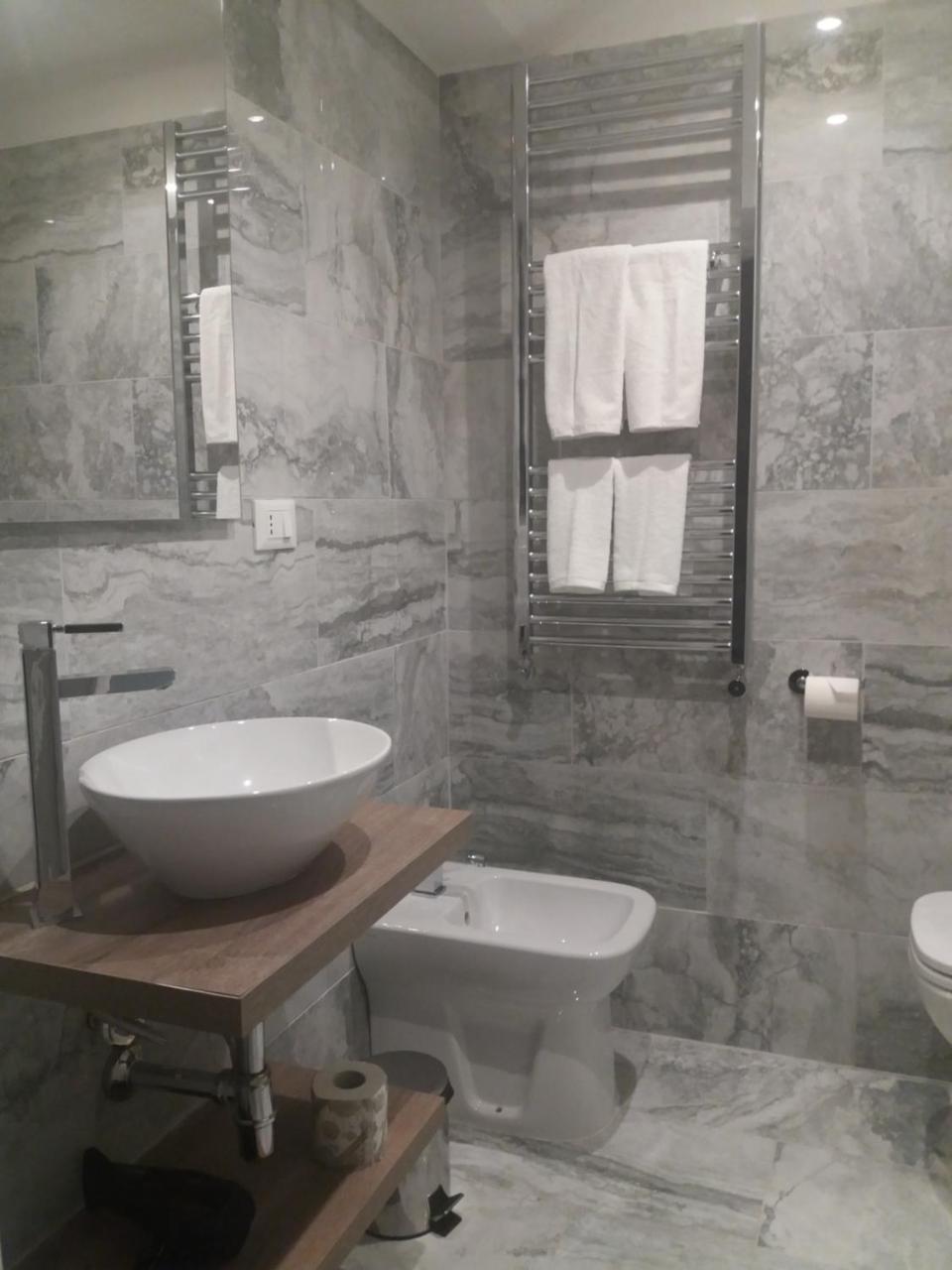 Vo Al Guest House Genova Center المظهر الخارجي الصورة